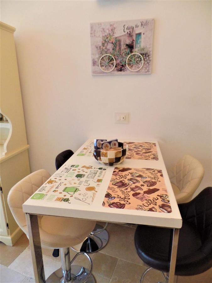 Regina Viarum Apartment, Historic City Centre Brindisi Buitenkant foto